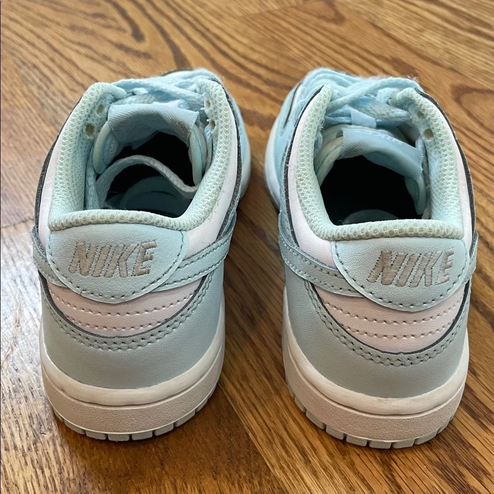 Kid’s Nike Dunk Low White/Glacier Blue Sneakers/Shoes. Size 12C.